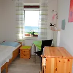 Ferienwohnung Mit Meerblick, 2 Schlafzi Box-Bett, Sued- Balkon -Eig Parkplatz- Glasfaser *