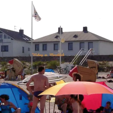 Ferienwohnung Mit Meerblick, 2 Schlafzi-Sued- Balkon -Eig Parkplatz- Glasfaser דירה דאהמה