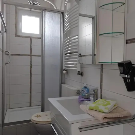 Appartement Mit Meerblick, 2 Schlafzi Box-bett, Sued- Balkon -eig Parkplatz- Glasfaser *